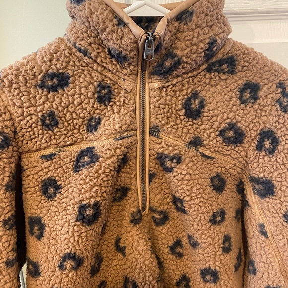 Womens Abercrombie & Fitch Fleece Pullover - Picture 1 of 4